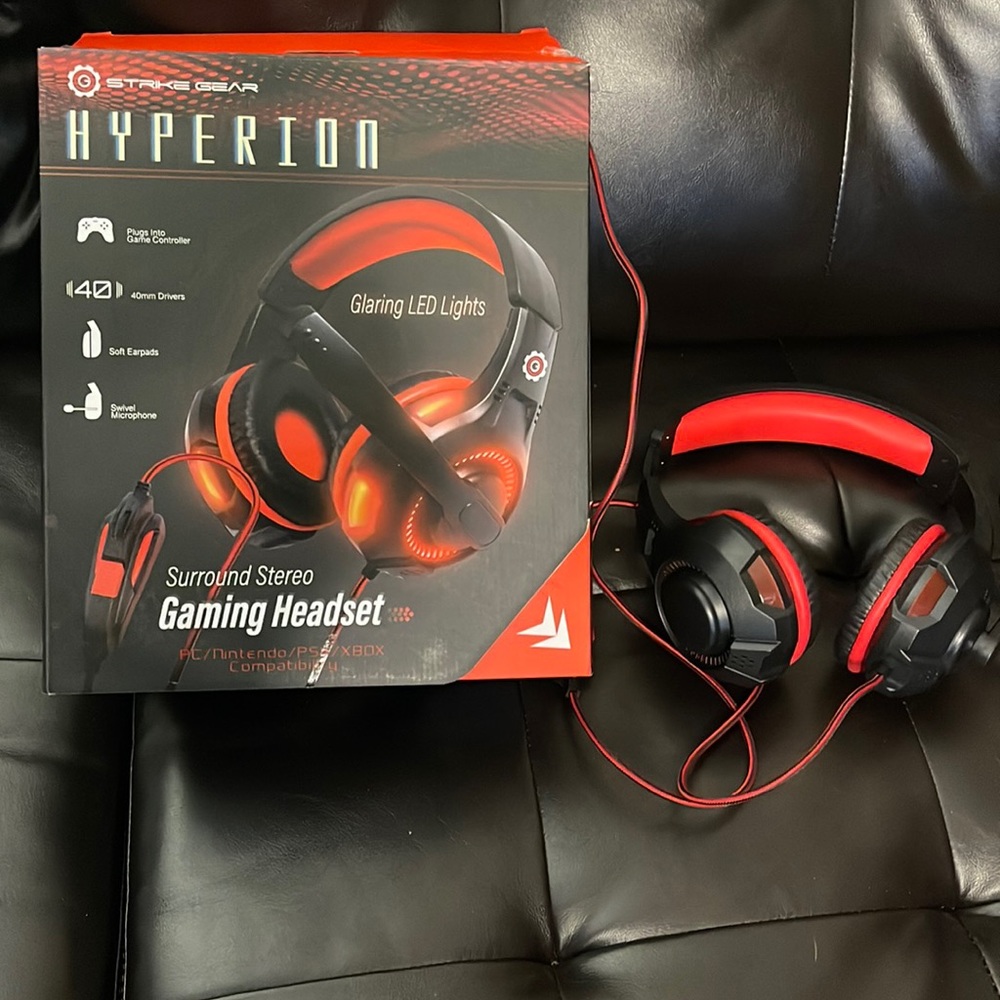 New Hyperion Gaming Headset - Red and Black
